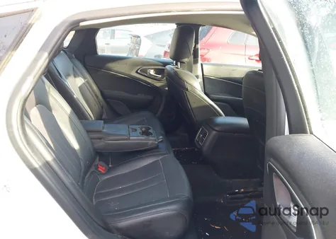 2016 Chrysler 200 Limited Platinum from USA, damaged, VIN 1C3CCCAB2GN179925